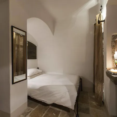 Eremito Resort Parrano